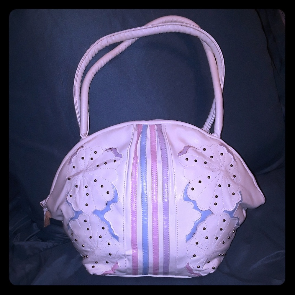 Vintage Shell Style Leather Purse